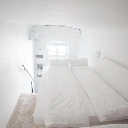Izabella Design Loft Apartment Budapest